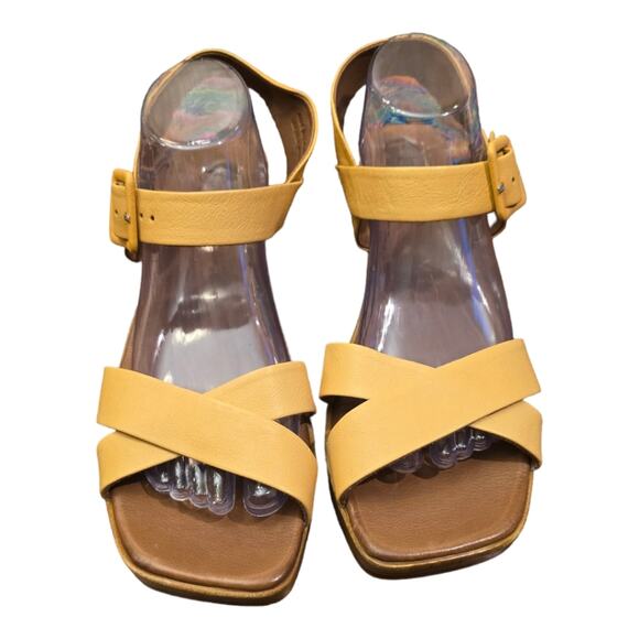 Bueno Sunshine Yellow Boho Criss‎ Cross Leather Sandals Size 42 US 11 - Picture 1 of 9